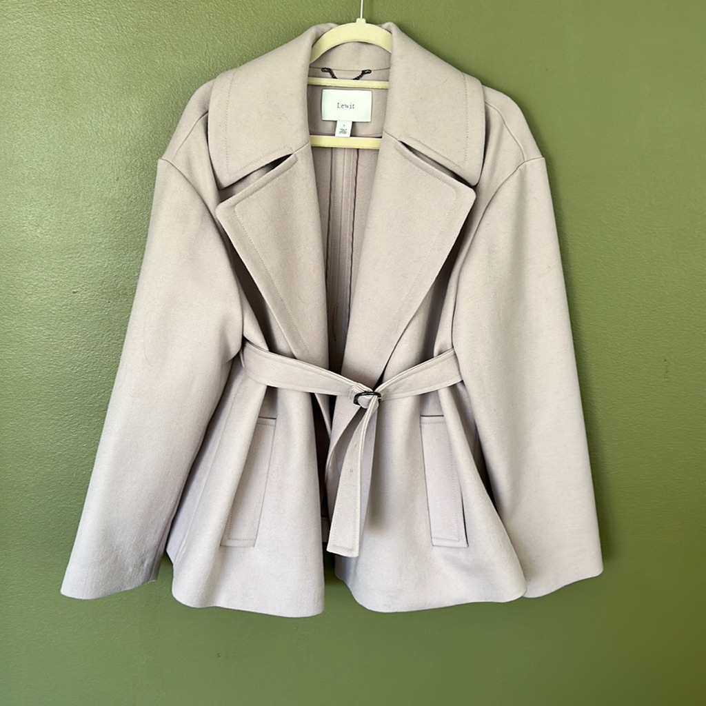 Lewit Coat